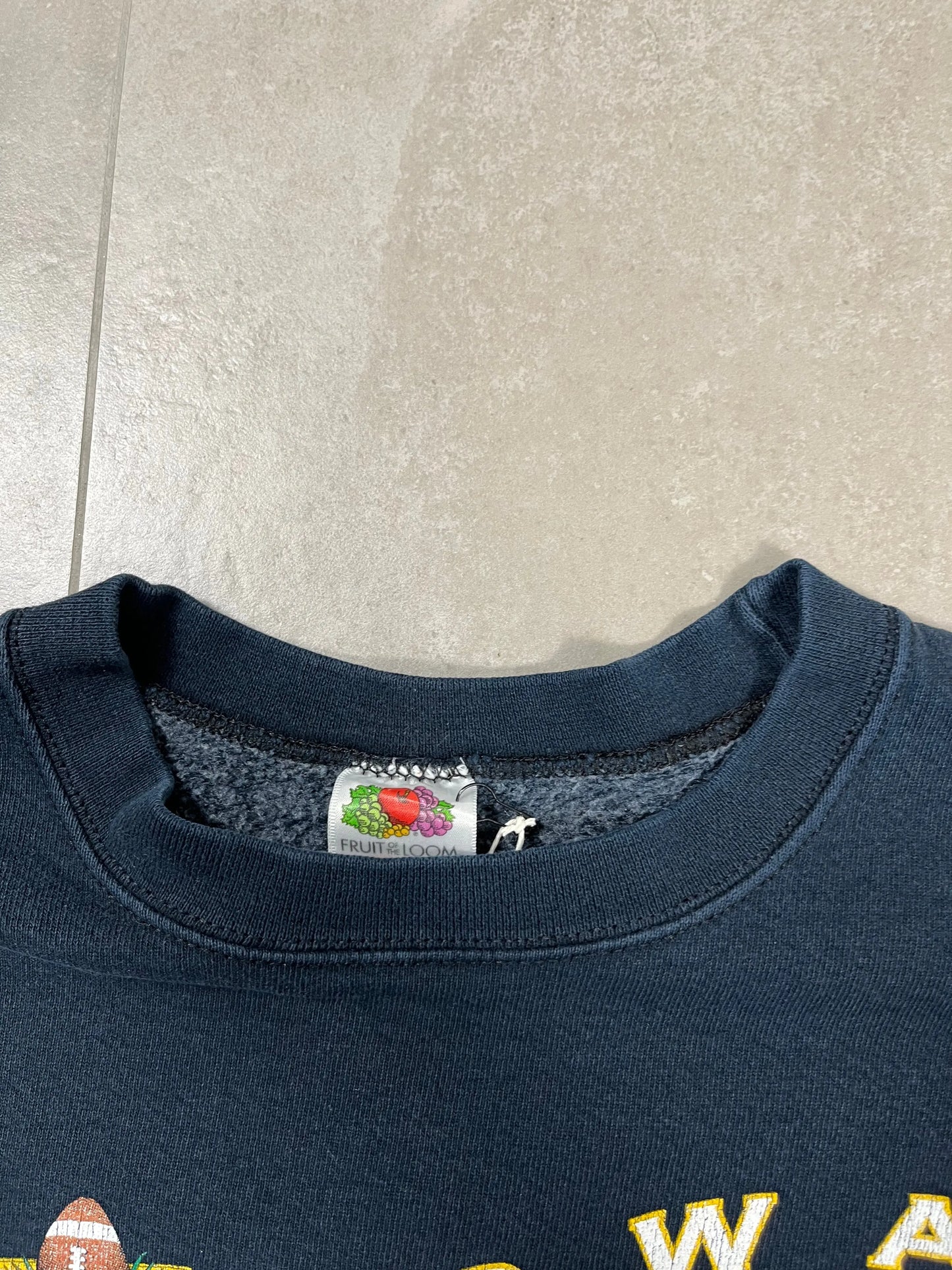 2004 Fruit of The Loom Crewneck (L) Fruit of The Loom