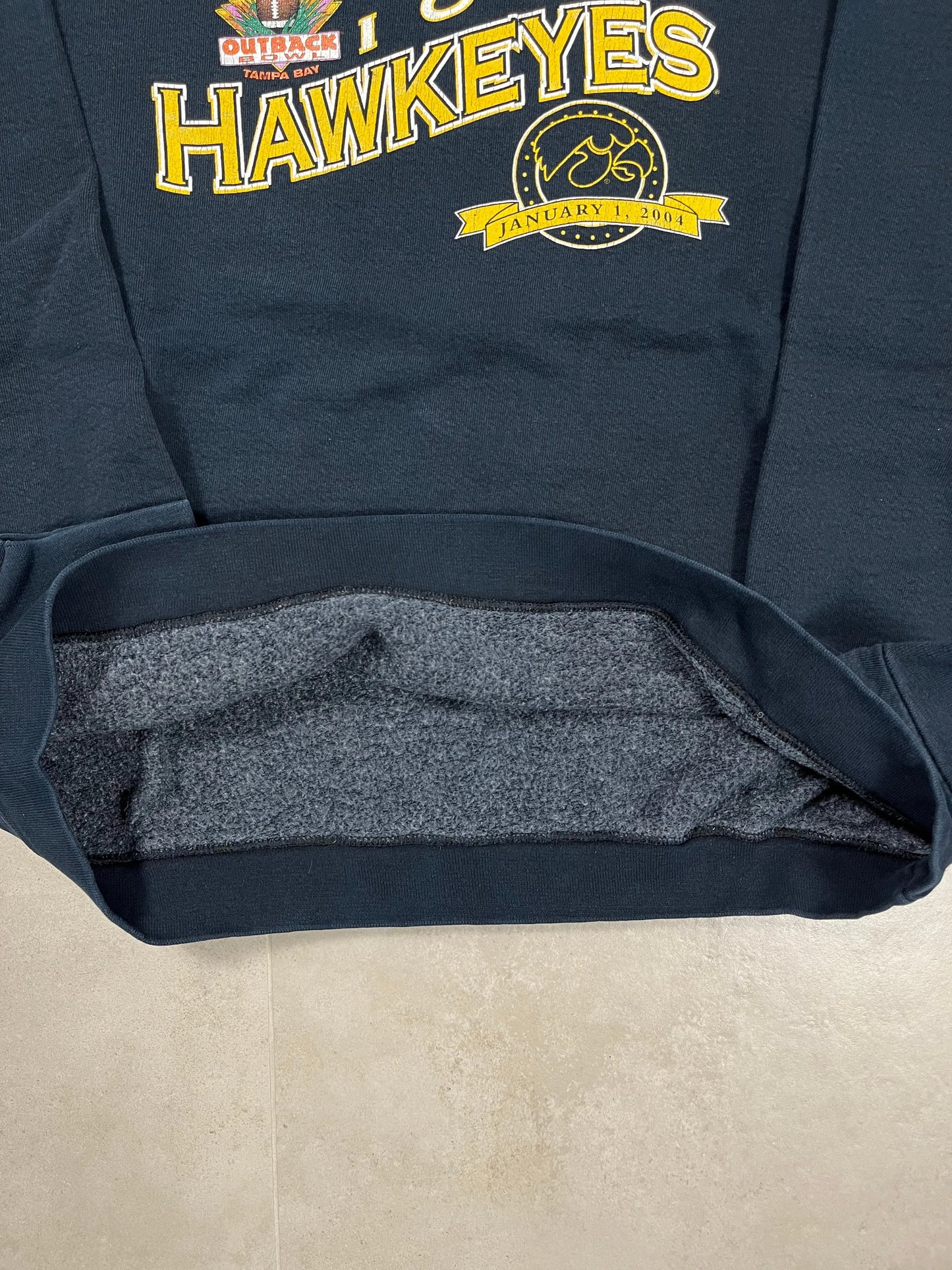 2004 Fruit of The Loom Crewneck (L) Fruit of The Loom
