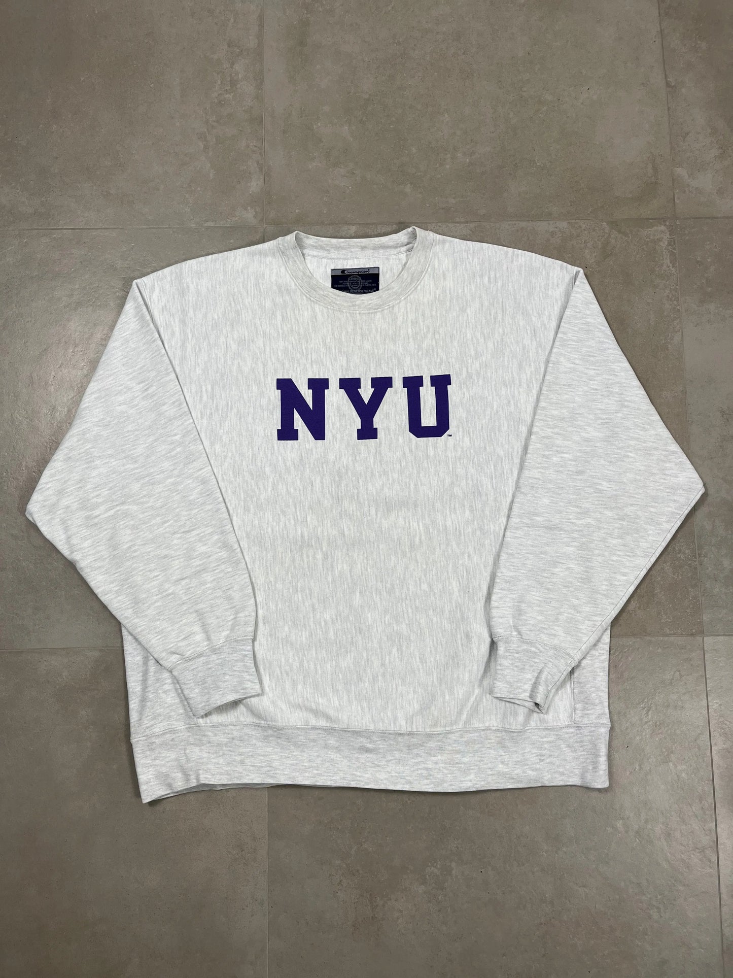 2000s Champion Reverse Wave Crewneck (XL) RE-TOLD WEAR