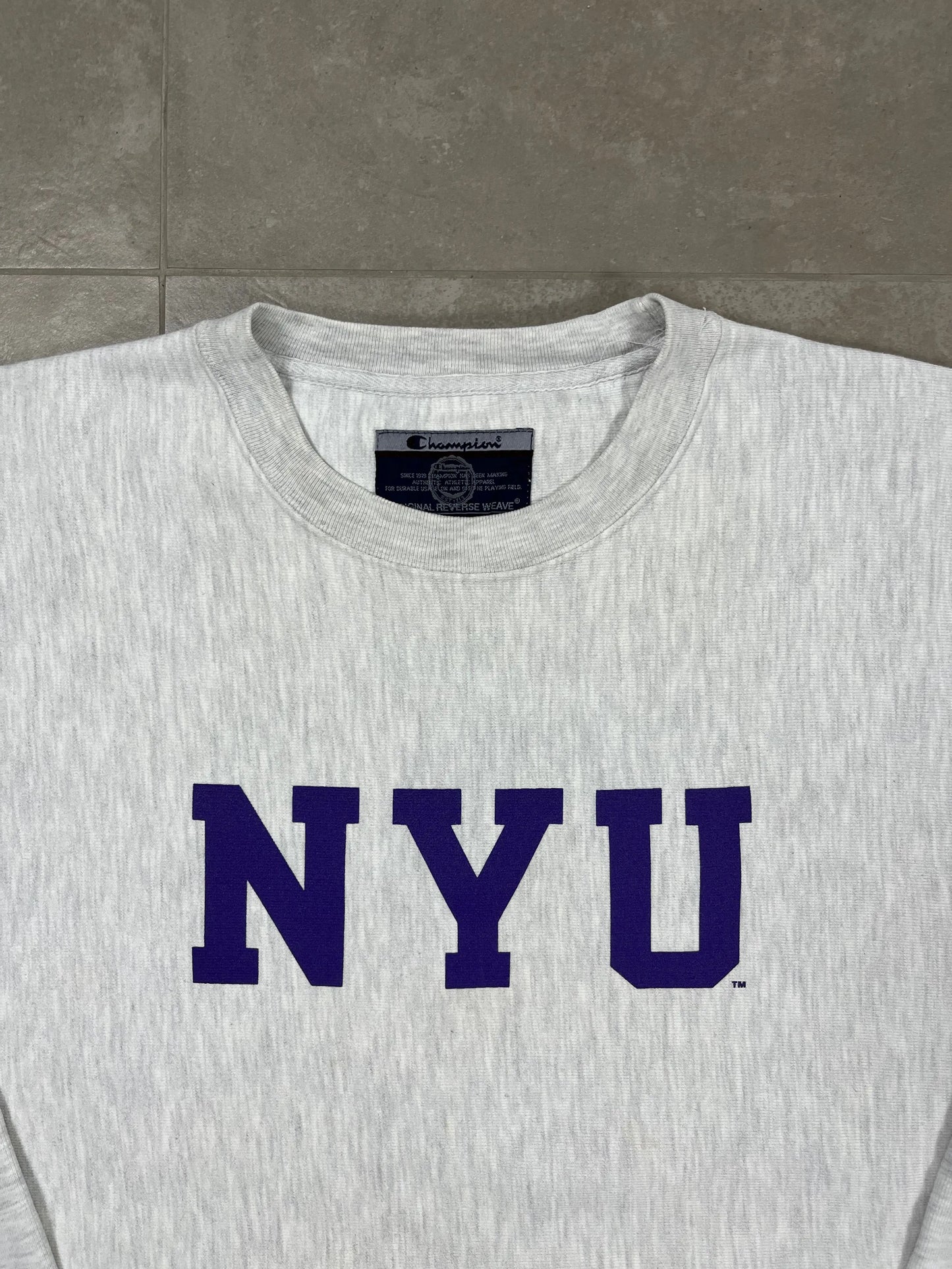 2000s Champion Reverse Wave Crewneck (XL) RE-TOLD WEAR