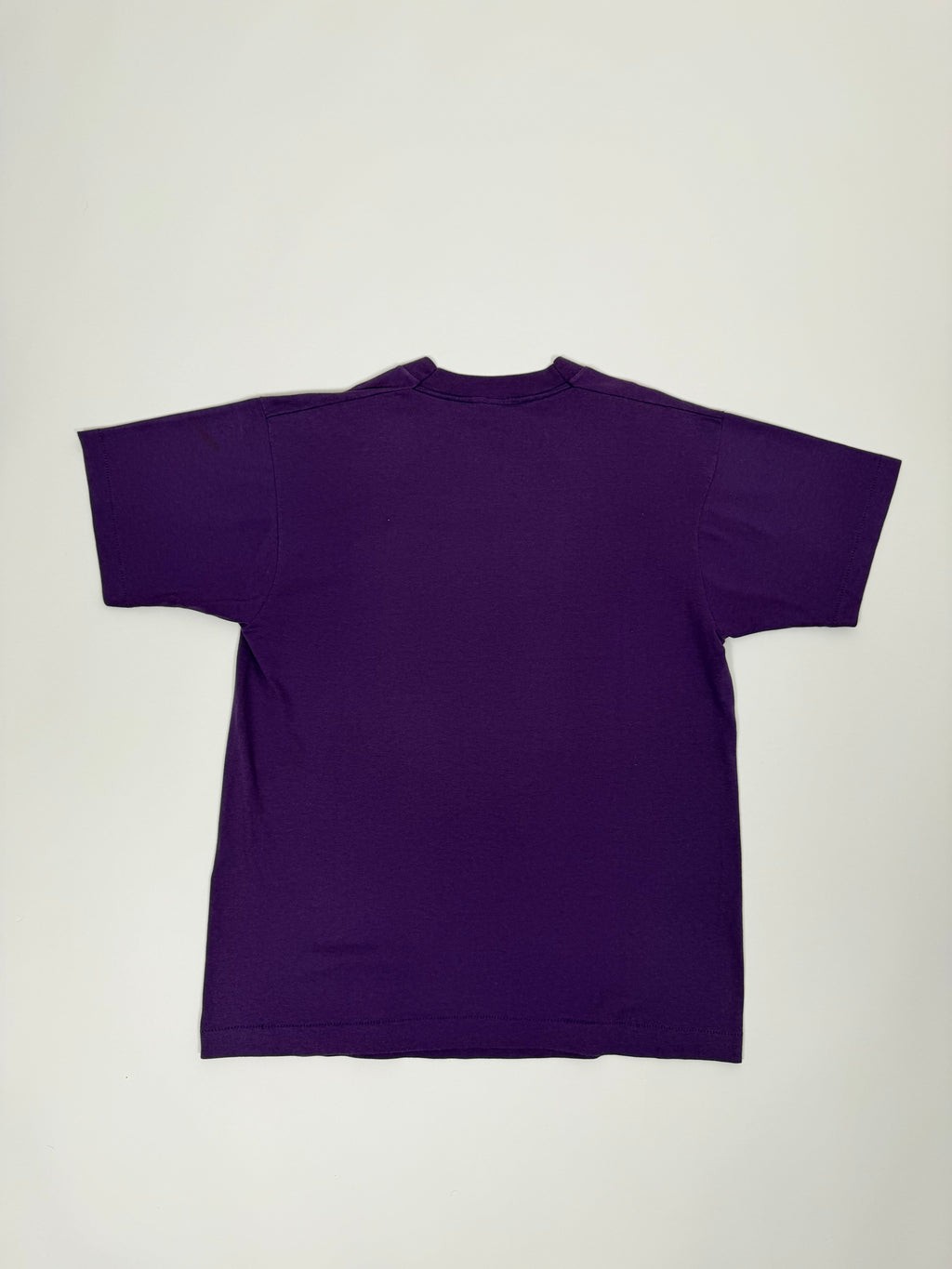 Graphic T-shirt Purple 80-90s | Size L | Vintage