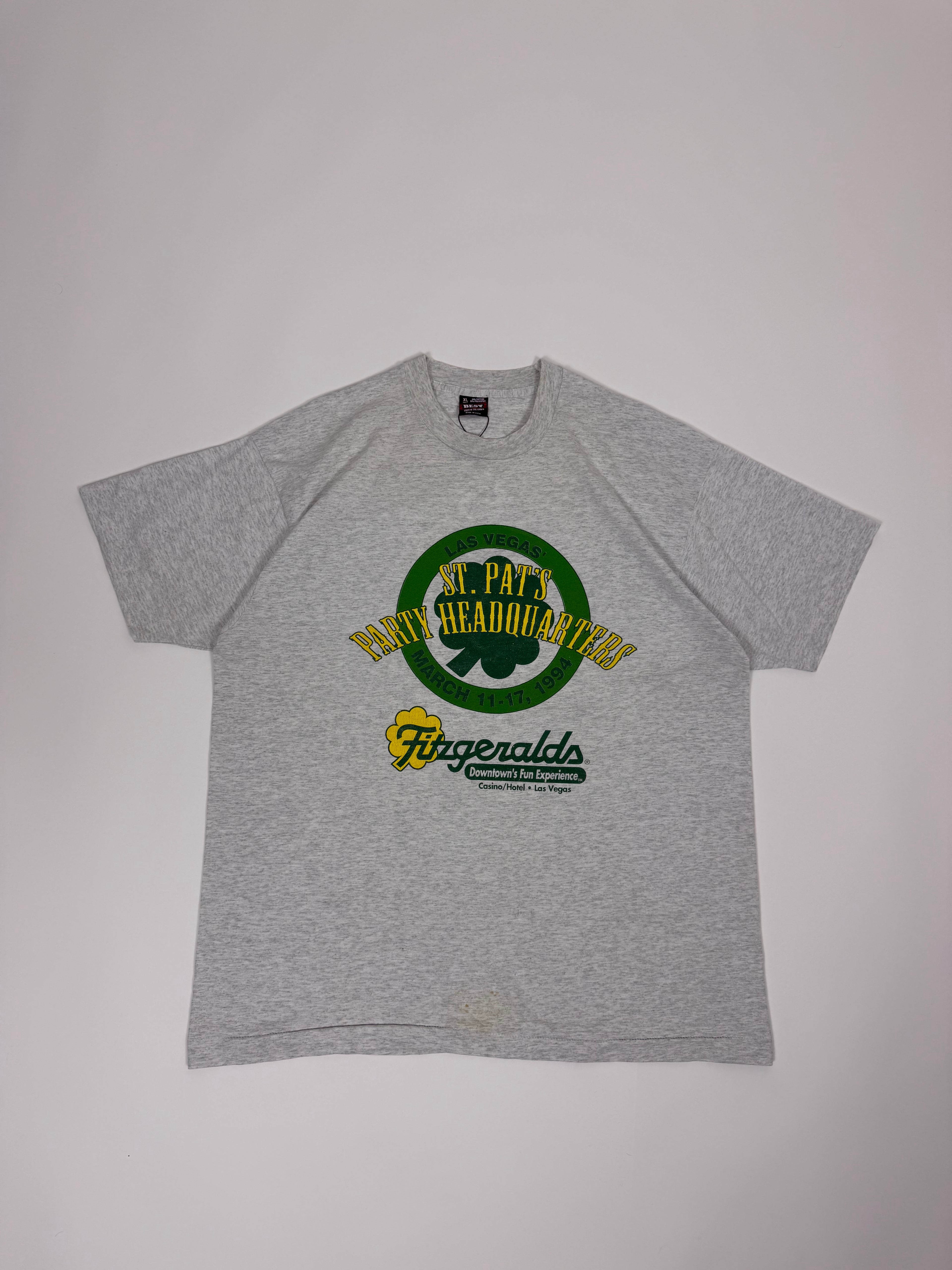 Las Vegas St. Pat's T-shirt Grey 90s | Size XL | Vintage